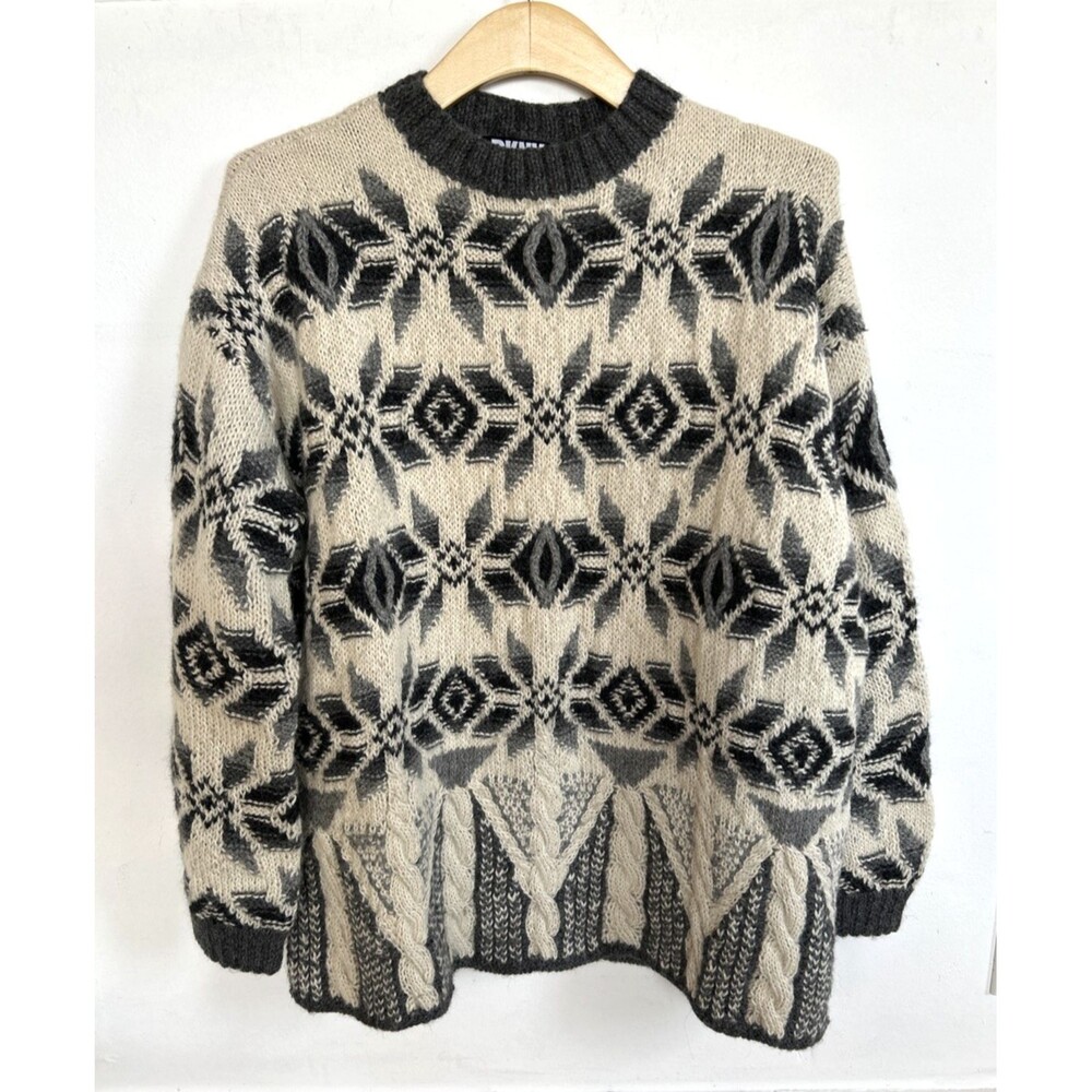 Vintage DKNY Ladies Artisan 100% Alpaca Sweater Hand Knit in Uruguay Size P